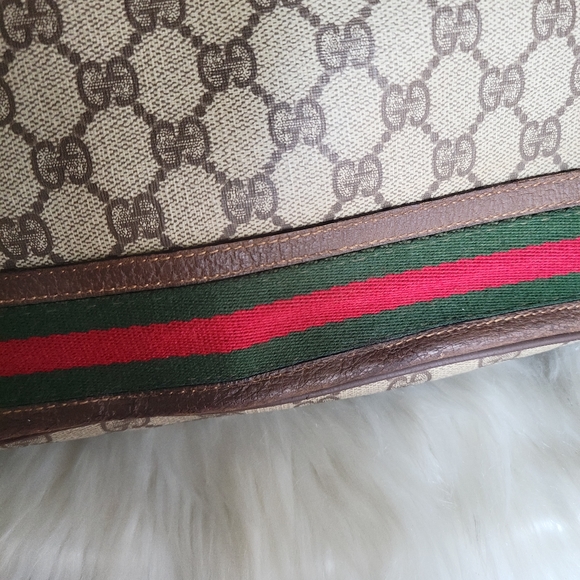 100% Authentic Gucci vintage drawstring bucket bag - Picture 15 of 16